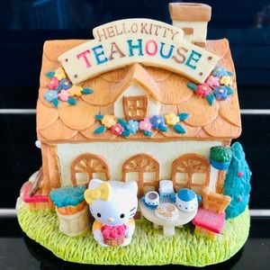 Hello Kitty tea house vintage ceramic coin bank